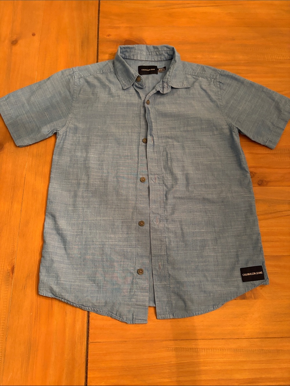Calvin Klein Jeans Short-Sleeve Button-Down Shirt in Light Blue
